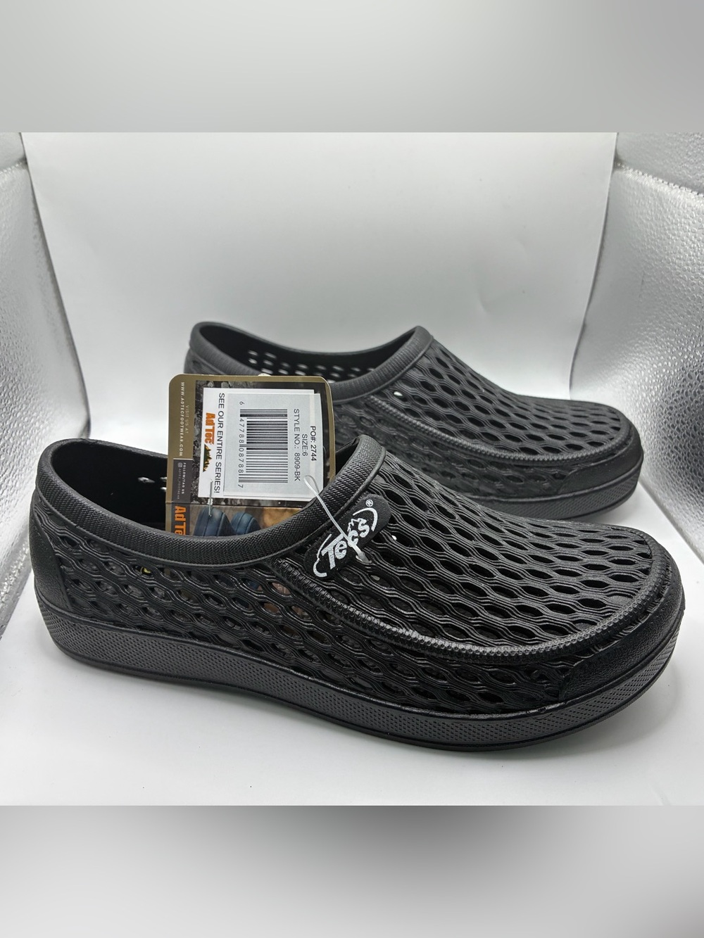 TECS Relax Aqua Garden Shoes Black Water Shoes Slip On Women’s Size 6 NWT